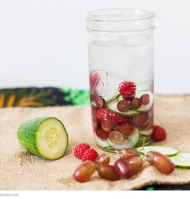 8 DIY Fruit-Infused Water Recipes